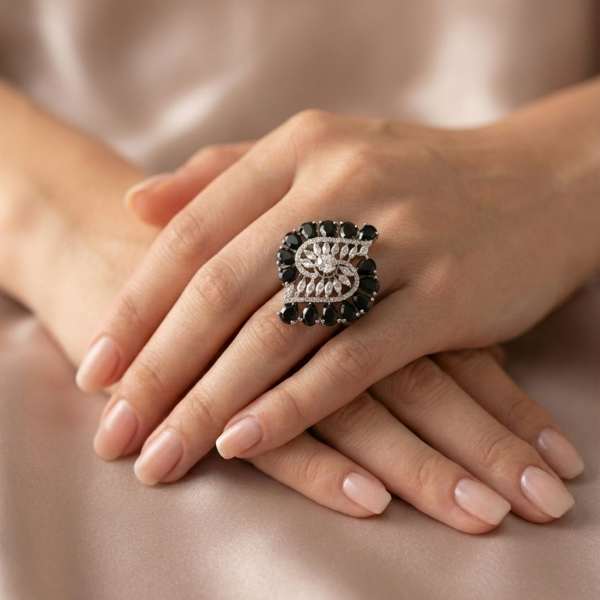 Elegant Bloom Flower Cocktail Ring